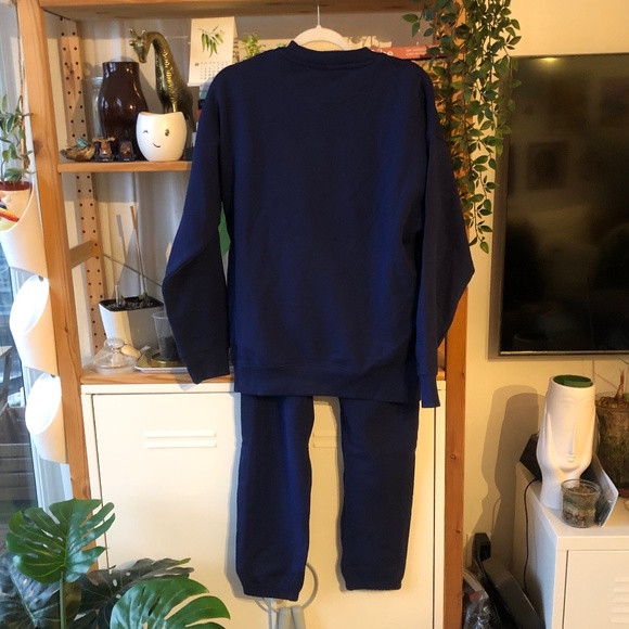 H & M 2-PIECE SWEATSHIRT AND JOGGERS SET - Picture 6 of 13